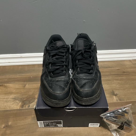 BLACK NIKE AIR FORCE 1 VELCRO SWOOSH - Picture 5 of 7